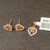 Gold pendant tops with diamonds 0.33CT gold weight 4.460 grams - Image 3