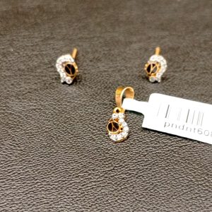 Gold pendant tops with diamonds 0.17CT gold weight 3.250 grams